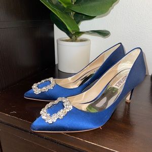 Carrie Crystal Embellished Pump